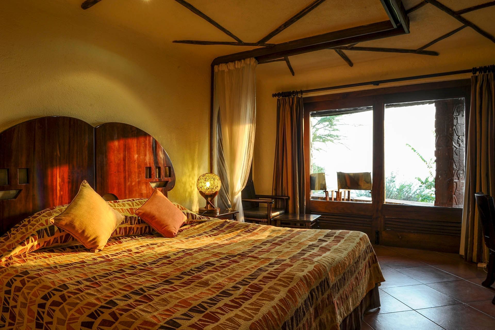 Serengeti Serena Safari Lodge overlooking the plains